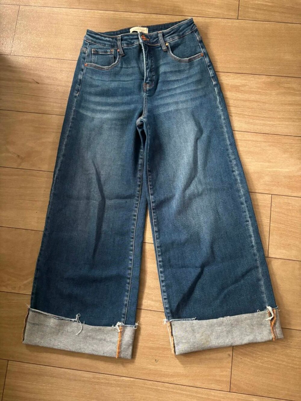 RISEN Boyfriend High Rise Crop Jeans Cuffed Size 9, Waist 29